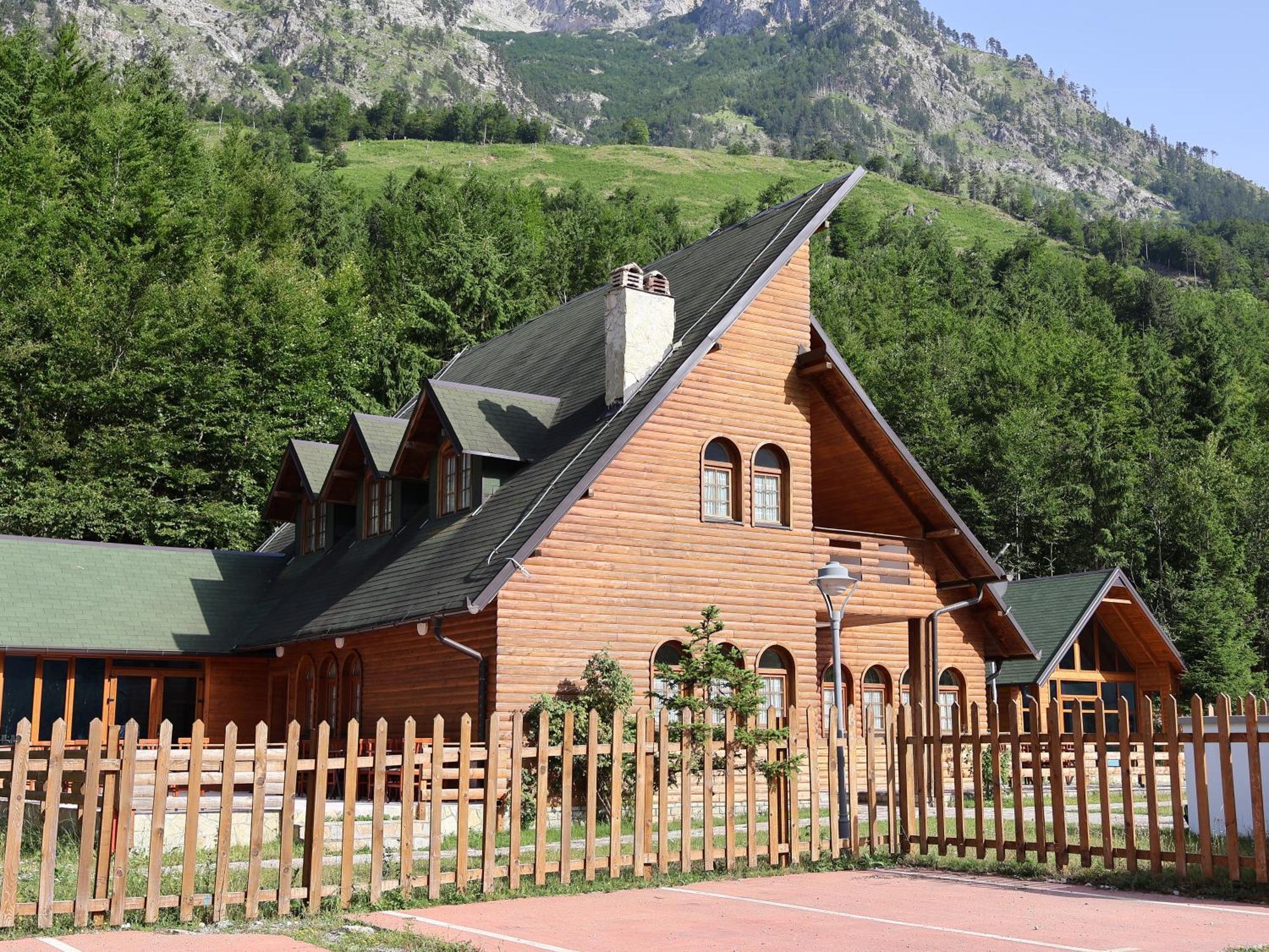 Mik Hotel Valbona Exterior foto