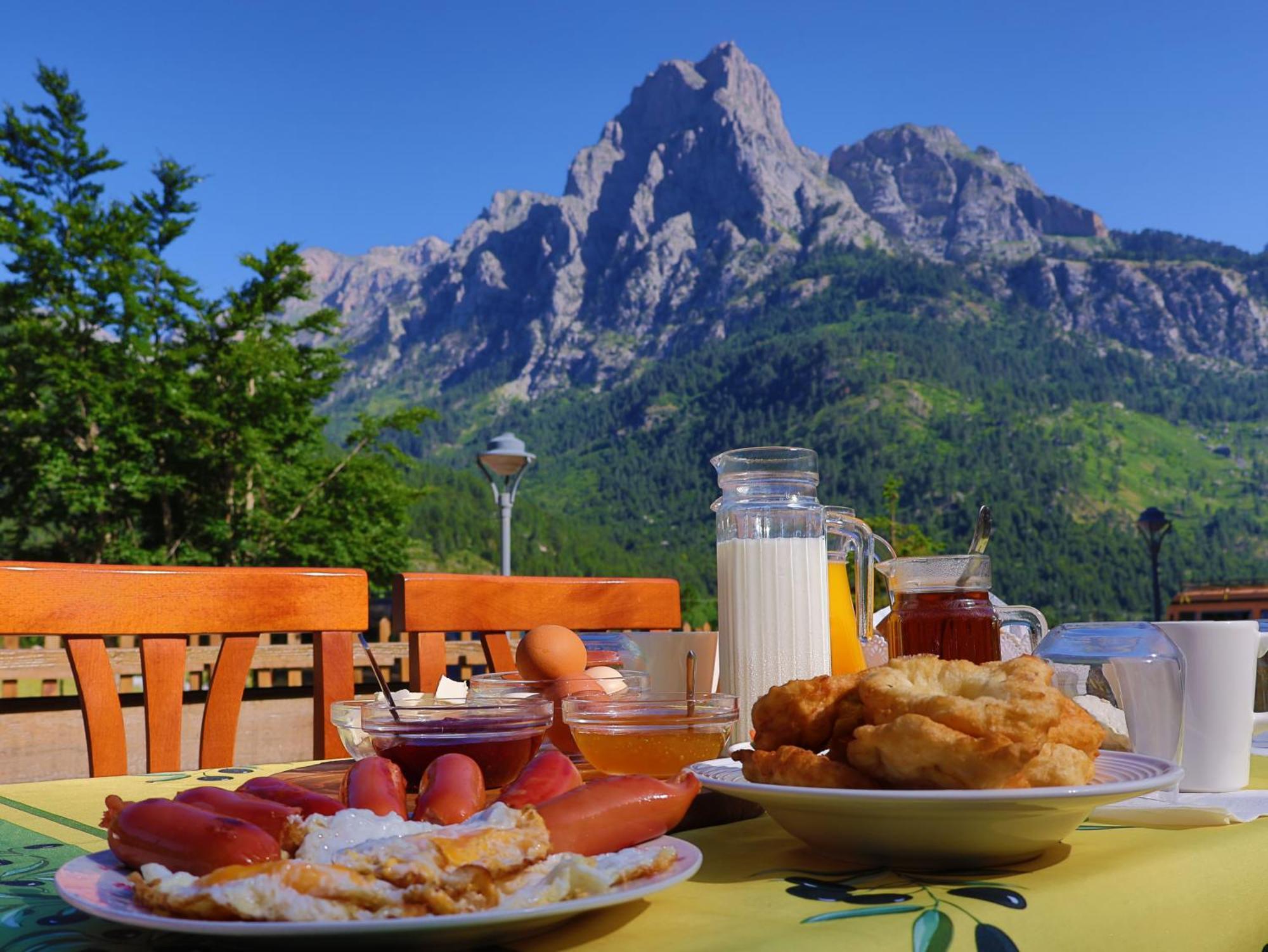 Mik Hotel Valbona Exterior foto