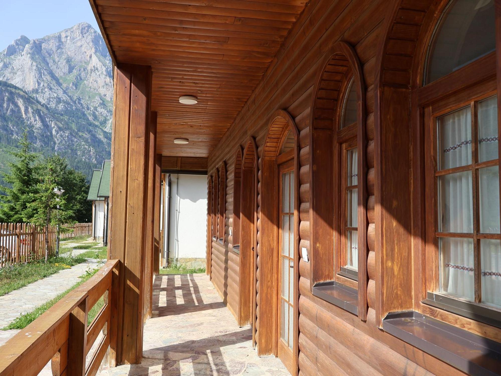 Mik Hotel Valbona Exterior foto