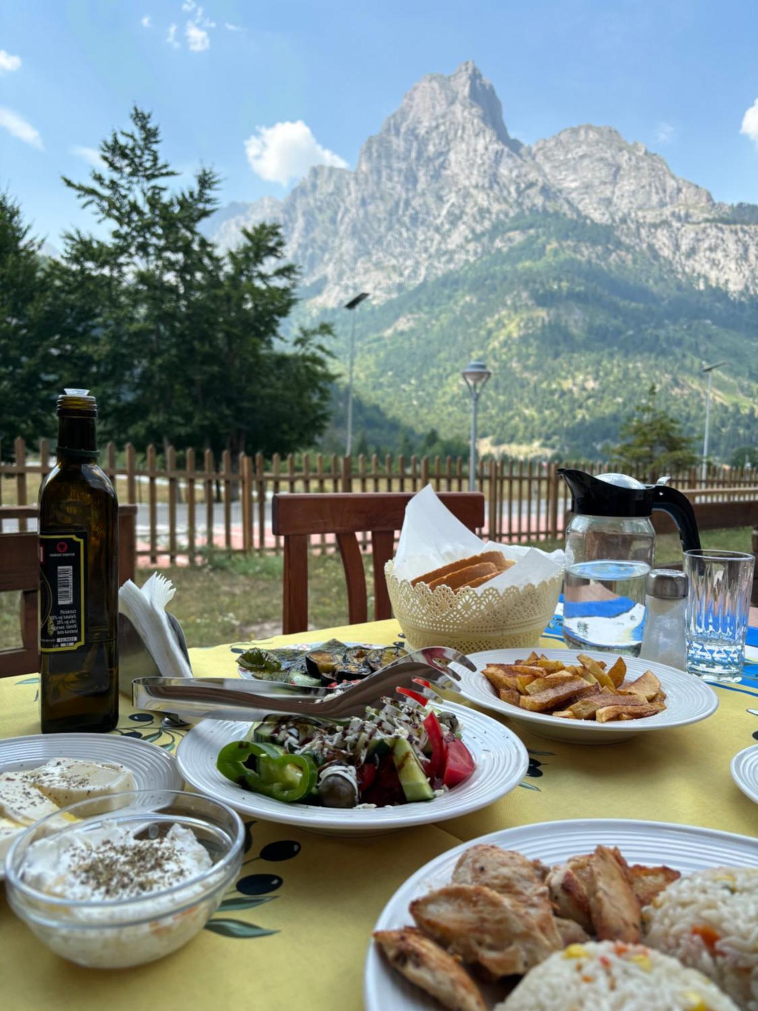 Mik Hotel Valbona Exterior foto